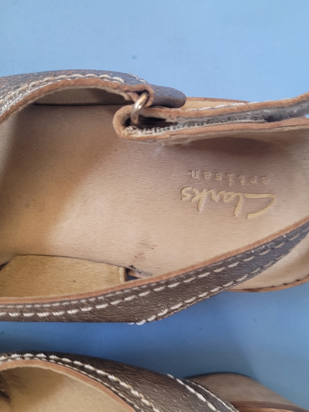 Metallic Gold Cork Wedge Sandals By Clarks Artisan Size 8.5 - Picture 6 of 9